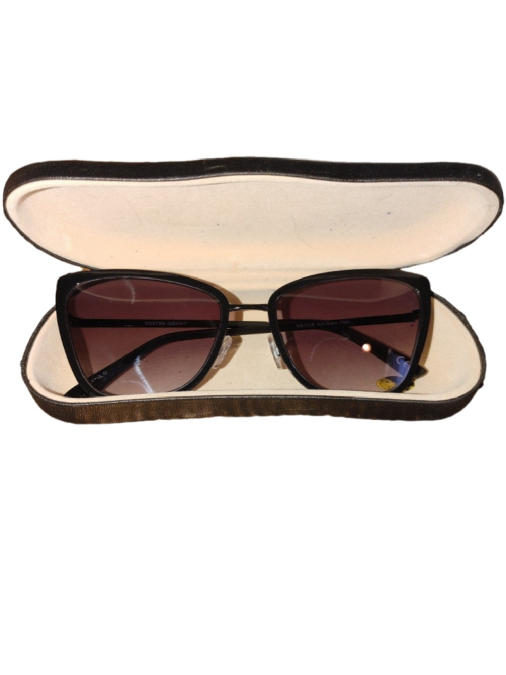 Foster Grant Naveah FMY Sunglasses w. Case